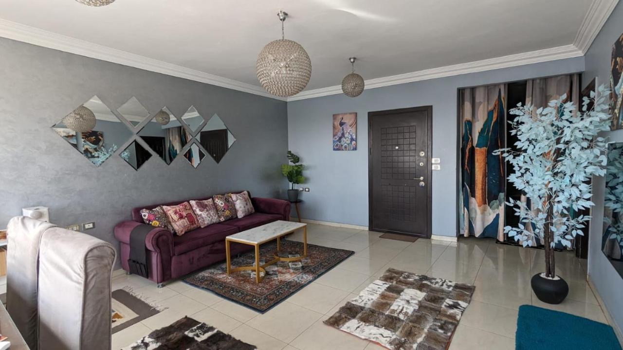 Nile Pyramidal View Apartment Cairo Exterior photo